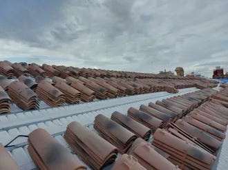Sistemas Para Coberturas Com Baixa Inclinação Com Telha Curva Para Centros Históricos
